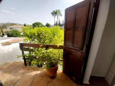 Holiday rental property, non-permanent residence contract (non-renewable), 400 metres from the beach - Photo 5