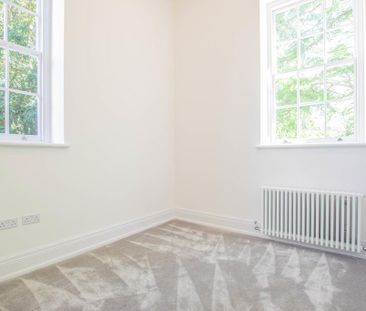 3 bedroom apartment to rent - Photo 3