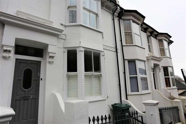 Wakefield Road, Brighton, BN2 - Photo 1