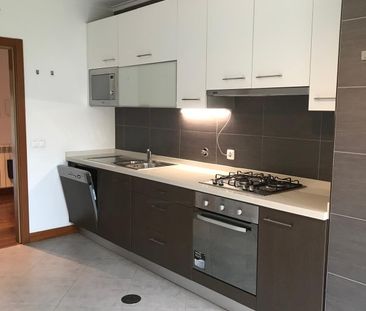 Apartamento T3 com ótimas áreas, junto ao C.C. Glicínias! - Photo 6