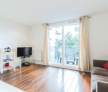 Studio to rent - Photo 2