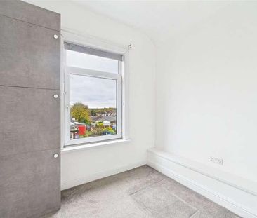 Manchester Road, Kearsley, Bolton, Greater Manchester, BL4 - Photo 5