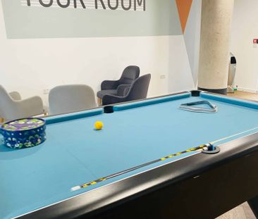 Medium High Double Ensuite - Photo 4