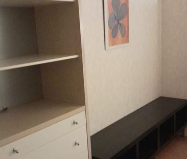 Tempelriddarvägen, Skärholmen - Photo 2