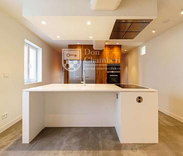 Exceptional 3-bedroom apartment for rent on Calle de Atocha - Photo 3