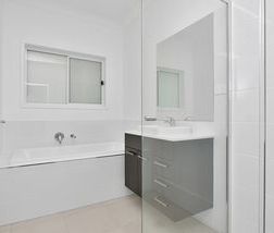 Stylish low-maintenance living in great location - Photo 5