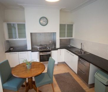 3 bedroom end of terrace house to rent - Photo 5