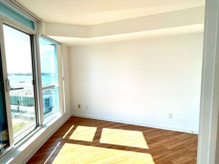 For Lease - 218 Queens Quay N/A Unit# 905, Toronto, Ontario - Photo 5