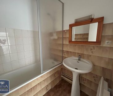 Location Appartement 2 pièces 47m² CAMBRAI 59400 - Photo 4