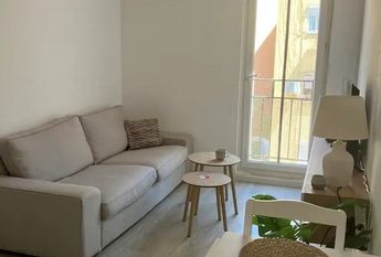 Carrer de Wagner, Santa Coloma de Gramanet, Catalonia 08923