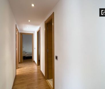 4 room luxury Flat for rent in L'Hospitalet de Llobregat, Spain - Photo 1