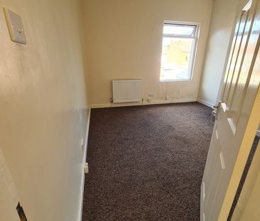 3 Bed Terraced House, Villiers St, CV2 - Photo 4