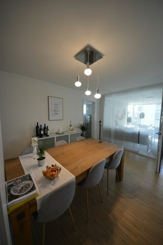 4.5 Zimmer, 106 m², 2. Stock - Foto 3