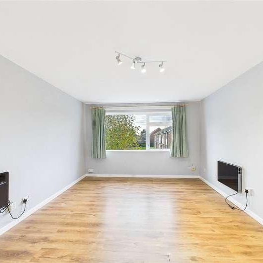 Brunel Close, Maidenhead, Berkshire, SL6 - Photo 1