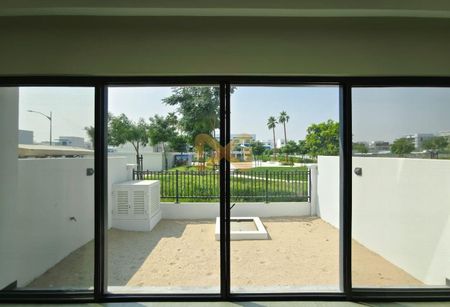 Brand New | Park View | Luxury Lifestyle - Photo 3