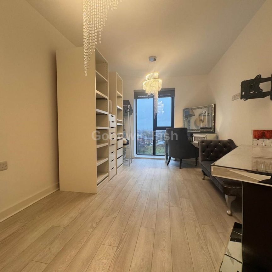 Bridgewater Wharf, Manchester - Photo 1