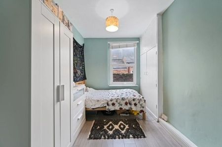 Kenmure Place, Preston - Photo 3