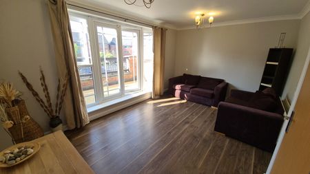 Drayton St, Hulme, Manchester. M15 5LL - Photo 2