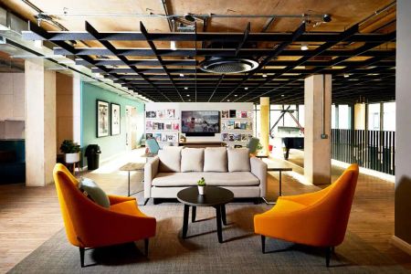 Bronze Studio - Photo 4