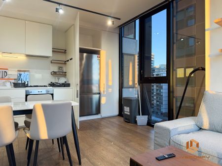 West Melbourne - Photo 5