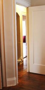 2 Bedroom Private entrance - Photo 3