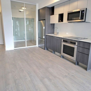 Luxury New 2 Bedrooms, 2 Bathroom Condo - Photo 3