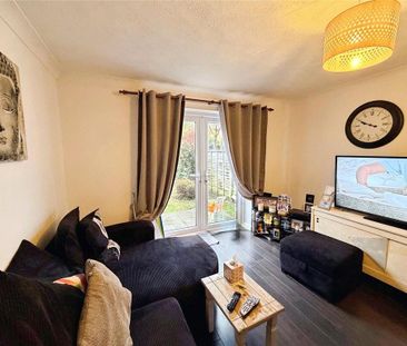 2 bedroom house to rent - Photo 1