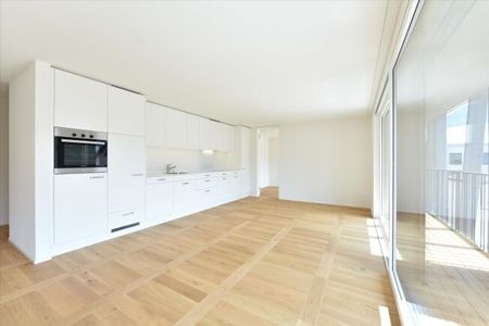 Bel appartement à l’emplacement central - Photo 2