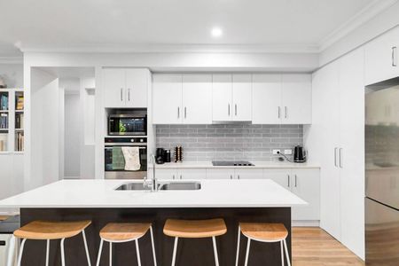 Executive Unit in Sought After Locale - Photo 4