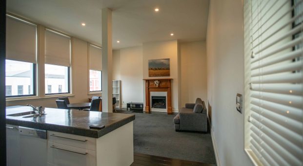 Stylish 1-bedroom apartment - Photo 1