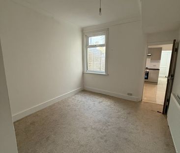 1 Bed Flat, Westdown Road, E15 - Photo 1