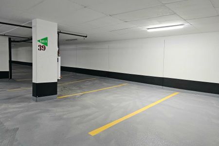 For Lease - 15 Watergarden Drive Unit# 1705, Mississauga, Ontario - Photo 4