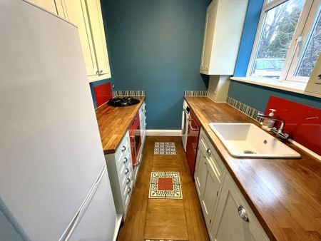 1 bedroom ground floor maisonette to rent - Photo 4