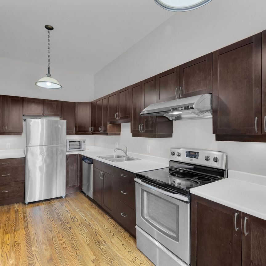 For Lease - 123 York Street, Lower Town - Sandy Hill, Ontario - Photo 1