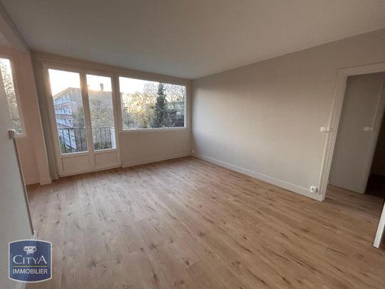 Location Appartement 3 pièces 68m² MARCQ EN BAROEUL 59700 - Photo 1