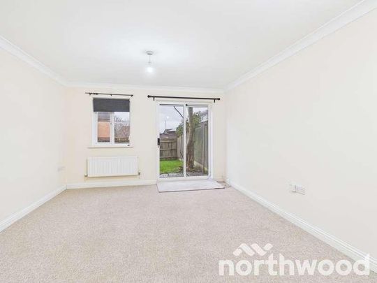 Forest Avenue, Ashford, TN25 - Photo 1