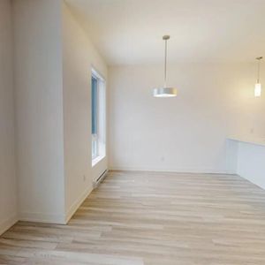 655 Boulevard Du Plateau (Plateau) Tous Inclus 4 1/2 - Photo 3