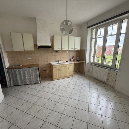 Appartement 4 pièces à Viviers-sur-Chiers - Photo 3