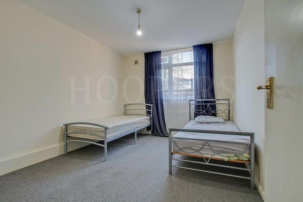 3 bedroom semi-detached bungalow to rent - Photo 1