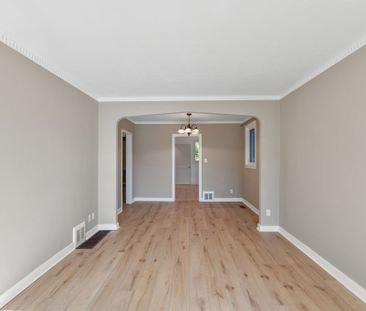 For Lease - 46 Athol Avenue, Toronto, Ontario - Photo 2