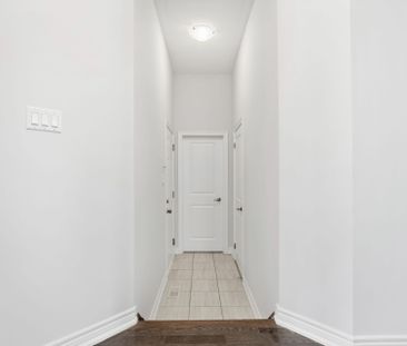 For Lease - 943 Larter Street, Innisfil, Ontario - Photo 6