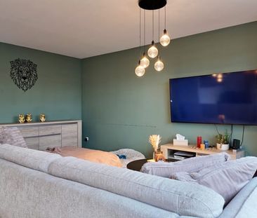 Appartement te huur - Photo 1