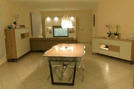 Appartement te huur - Foto 2