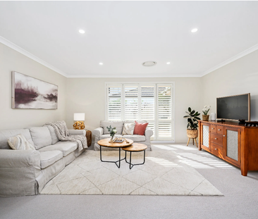 Spacious 5-Bed Family Home in Peaceful Glenwood Location - Photo 6