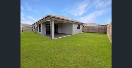 Go Oriental in Smithfield Village - Photo 3