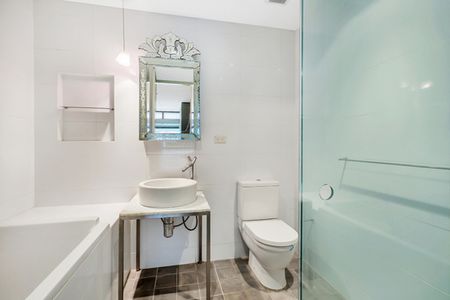 407/21 Brisbane Street, Surry Hills NSW 2010 - Apartment For Rent | Domain - Photo 4