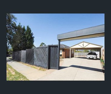 9 Valleyview Drive, Rowville, Vic 3178 - Photo 4