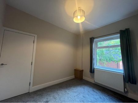 1 Bed Flat, Whalley Road, M16 - Photo 5