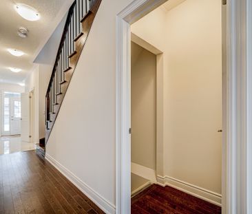 For Lease - 30 Tremoy Road, East Gwillimbury, Ontario - Photo 2