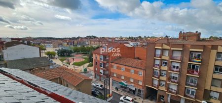 Dúplex en alquiler en Avenida de la Constitución, cerca de Calle de los Fidalgos - Foto 4